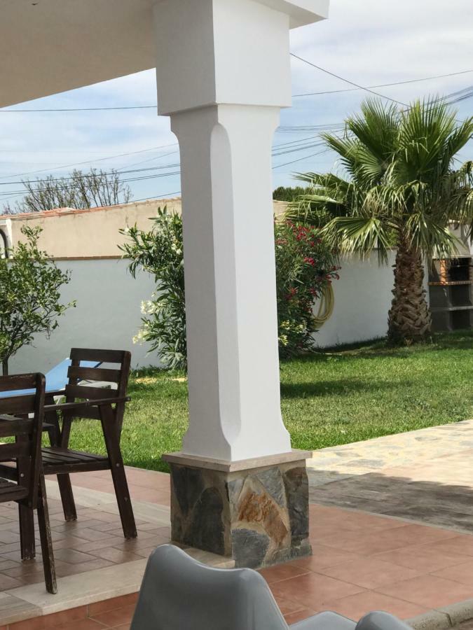 Chalet La Primera Piedra โกนิล เด ลาฟรอนเตรา ภายนอก รูปภาพ